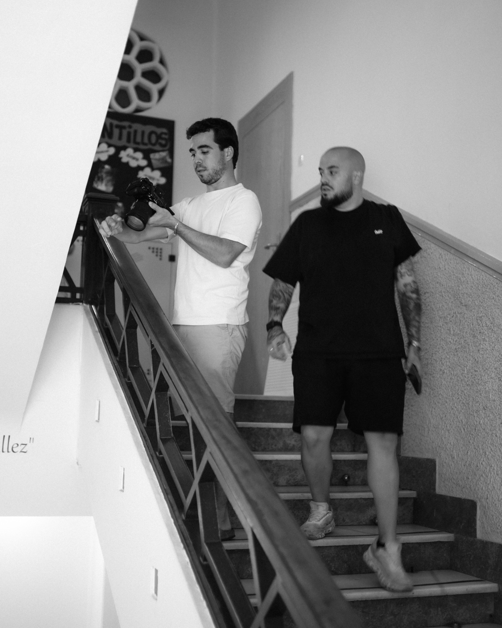 Guillermo Bernabé et Rubén Cañadillas de Twenty4 Studios réunis pendant une production